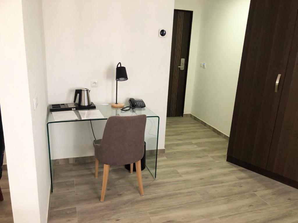 Hotel L'Adresse Dakar Esterno foto
