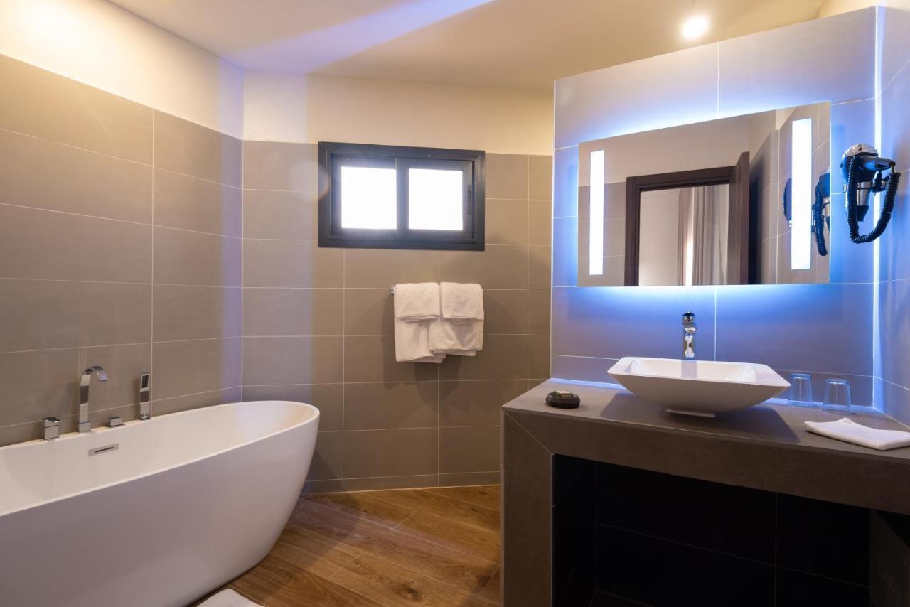 Hotel L'Adresse Dakar Esterno foto
